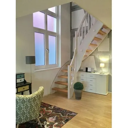 Apartamento Appealing In *